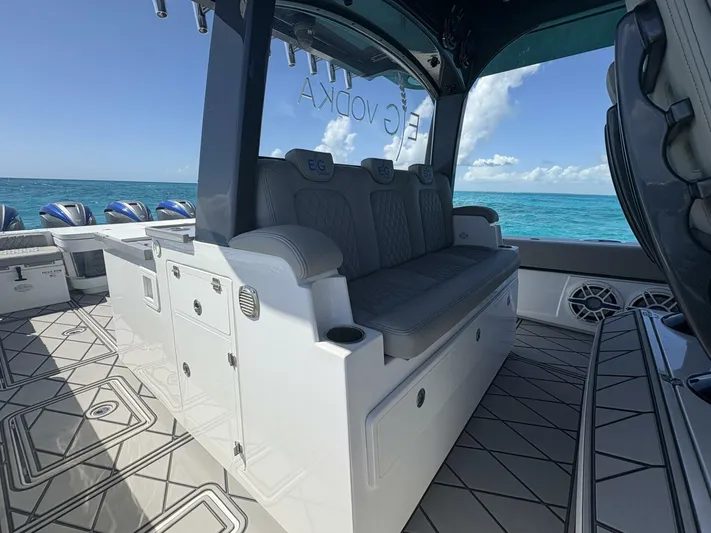 Eg Vodka Yacht Photos Pics 2020 Hcb 53 Sue&ntilde;os - Image 20