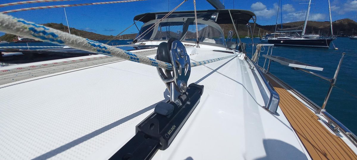 2021 Bavaria 51 