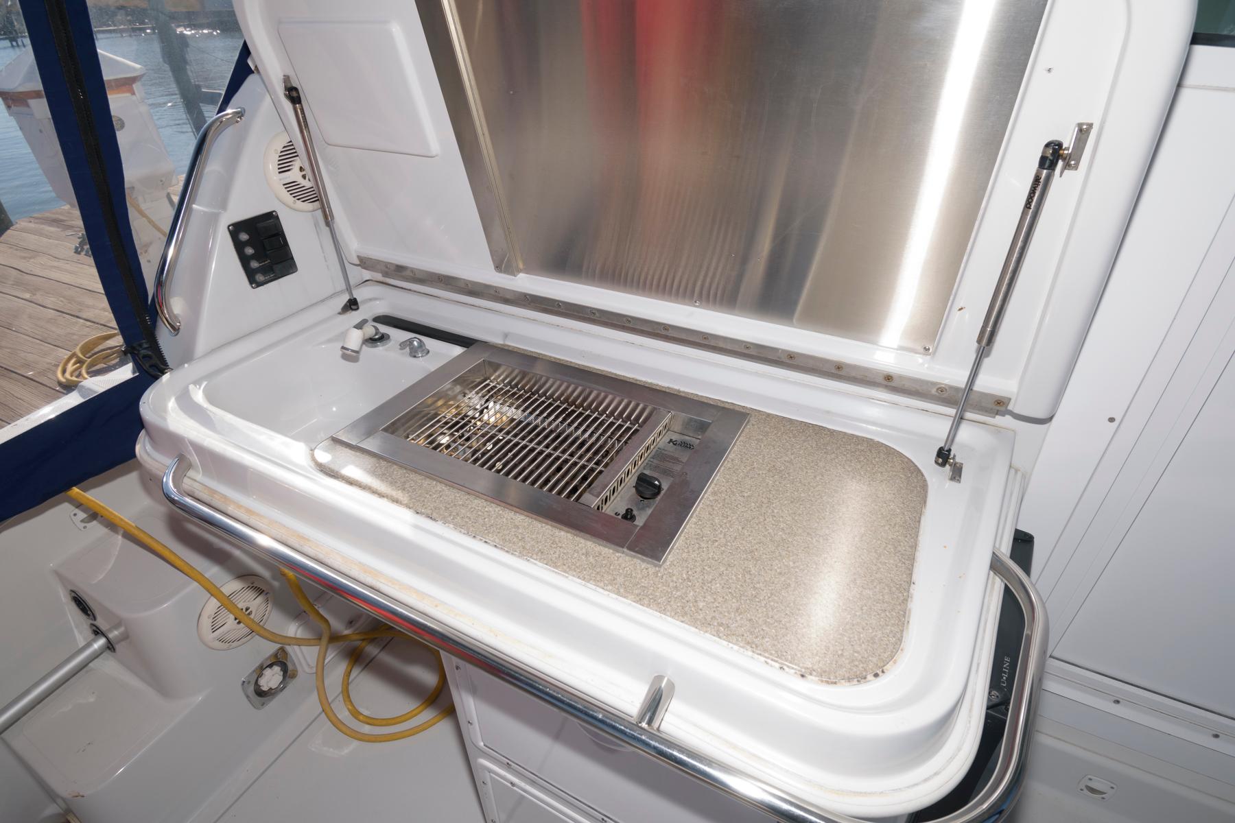 2007 Glacier Bay 3480 Ocean Runner Cruiser for sale YachtWorld