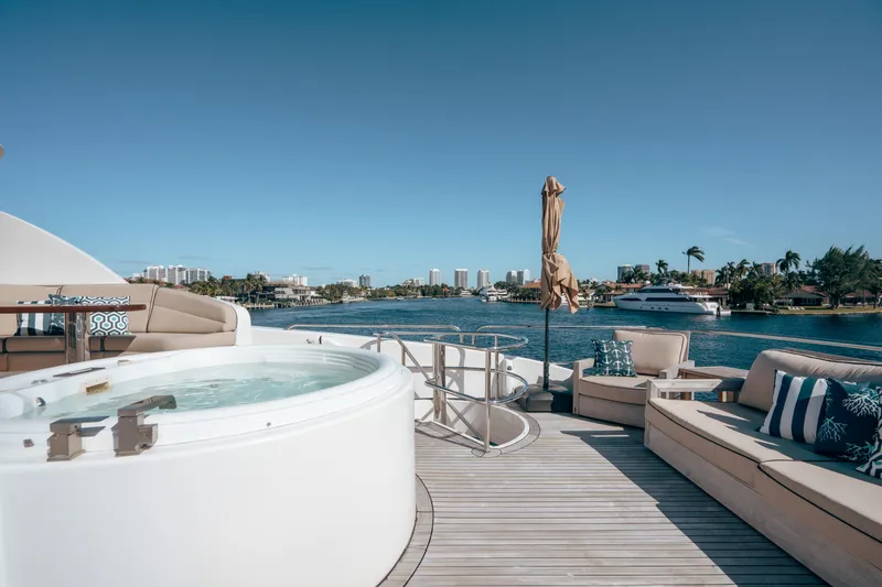 Lady Kristina Yacht Photos Pics 