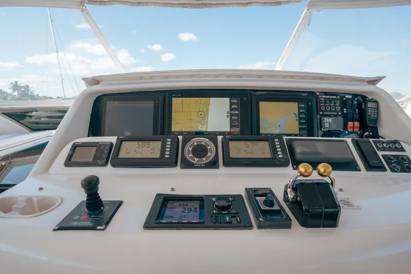 Lady Kristina Yacht Photos Pics 