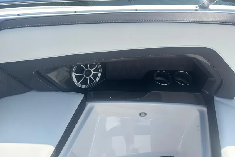  Yacht Photos Pics Interior of 2018 Monterey 328SS Super Sport boat with speaker and cup holders.