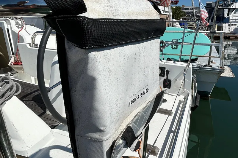 Polaris Yacht Photos Pics Beneteau Oceanis 30.1 sailboat, 2021 model, featuring an emergency ladder on deck.