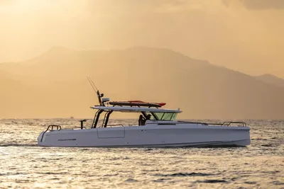 2025 Axopar 45 Cross Top