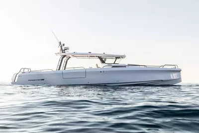 Axopar 45 Cross Top
