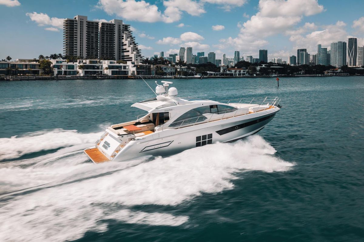 2017 Azimut 55 