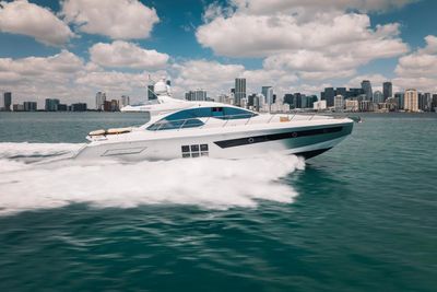Yacht