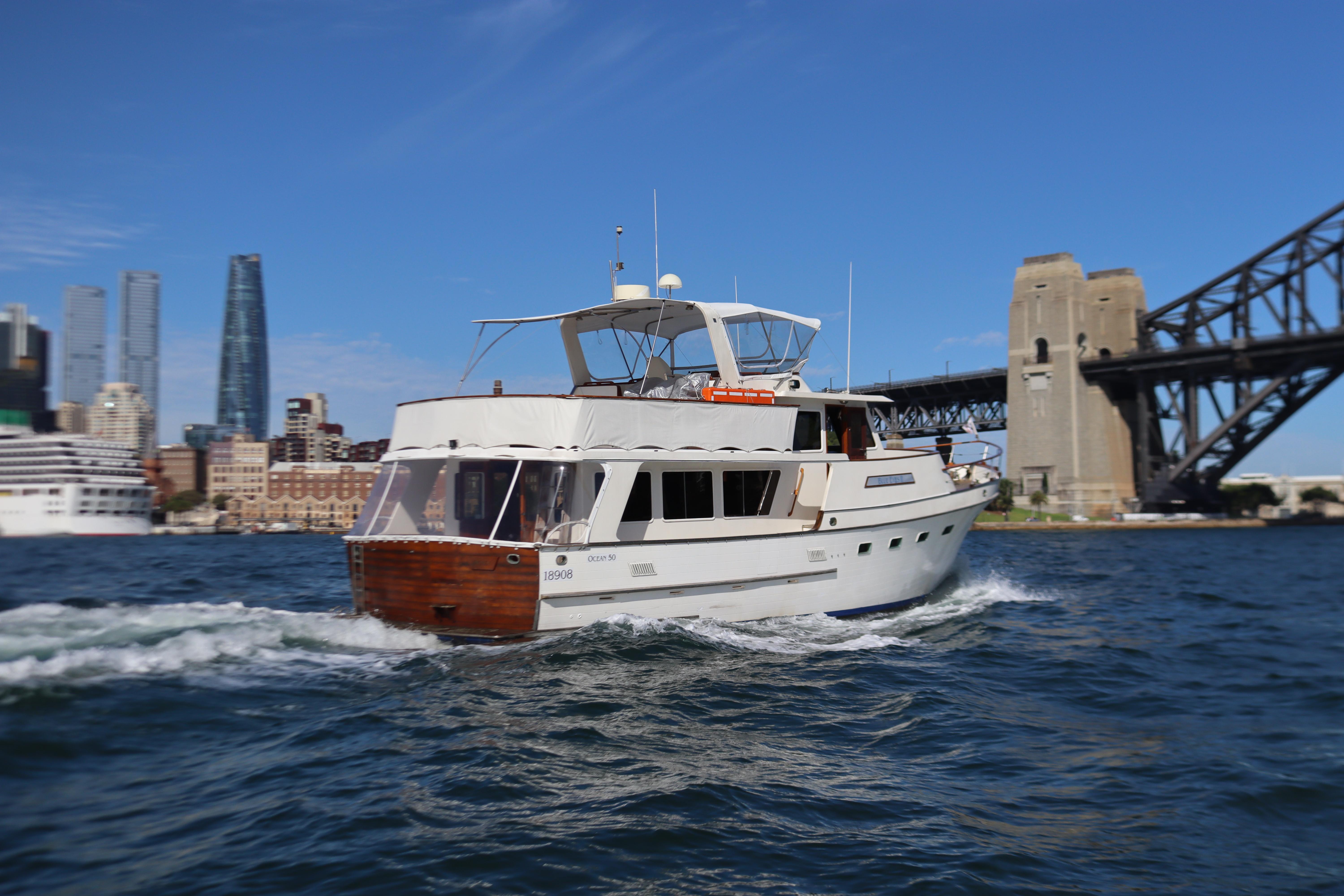 1988 Ocean Alexander Cockpit Motor Yacht 54 54' Yacht For