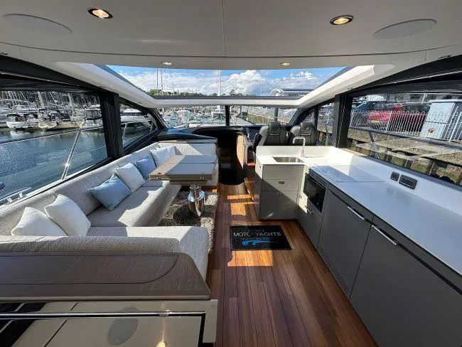  Yacht Photos Pics Princess Yachts V55 - Interior