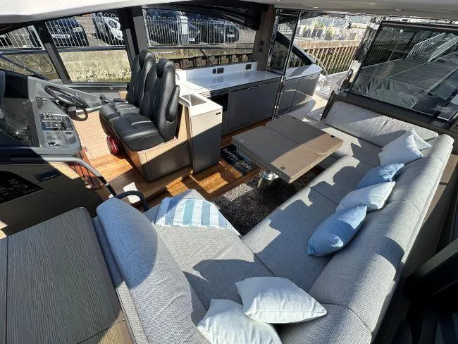  Yacht Photos Pics Princess Yachts V55 - Interior