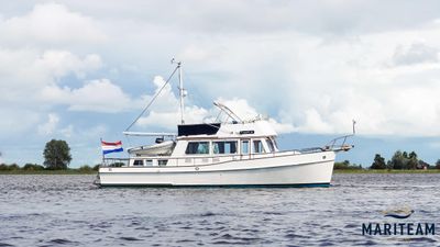 1992 Grand Banks 42 Classic