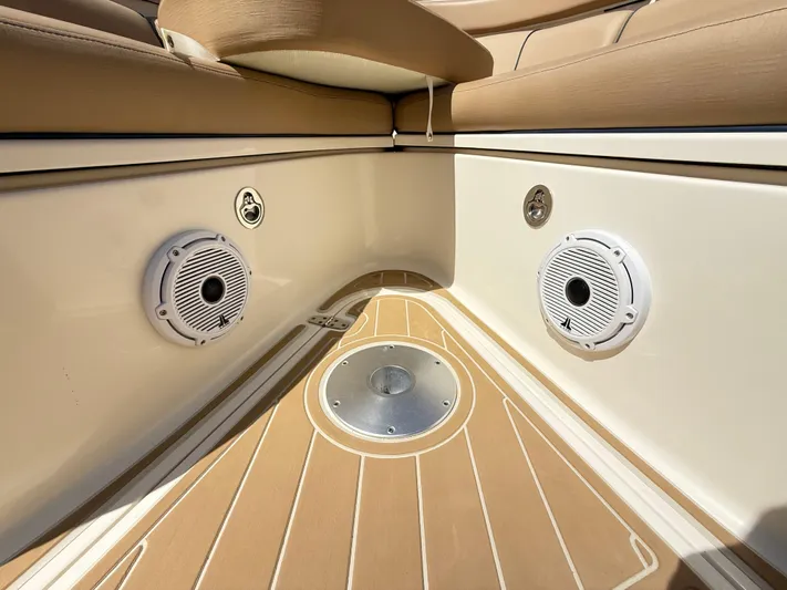 My Ginny Yacht Photos Pics 