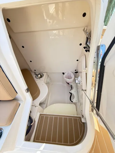 My Ginny Yacht Photos Pics 