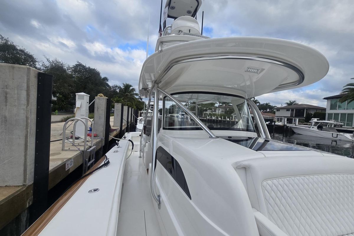 2021 Valhalla Boatworks 46 