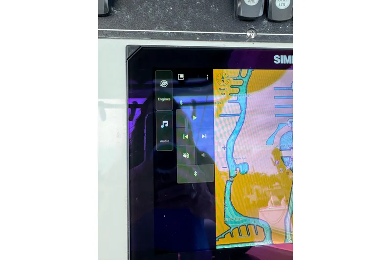  Yacht Photos Pics Simrad navigation display on 2024 Boston Whaler 280 Outrage boat.