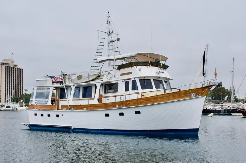 Grand Times Yacht Photos Pics 