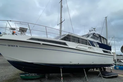 Broom Ocean 42