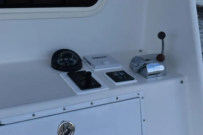 Hardtimes Yacht Photos Pics 