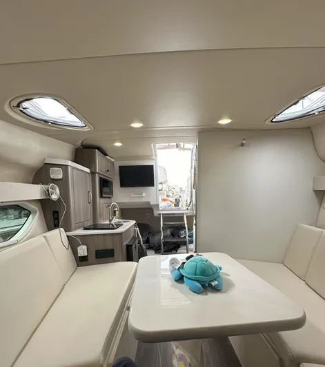 Kai Akua Yacht Photos Pics 