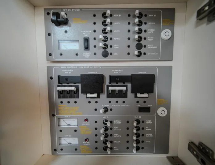 Captain Jax Yacht Photos Pics 