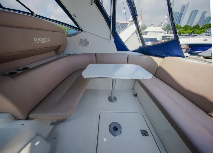 Captain Jax Yacht Photos Pics 