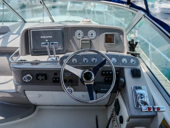 Captain Jax Yacht Photos Pics 