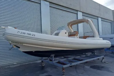 2023 Zodiac Medline 7.5