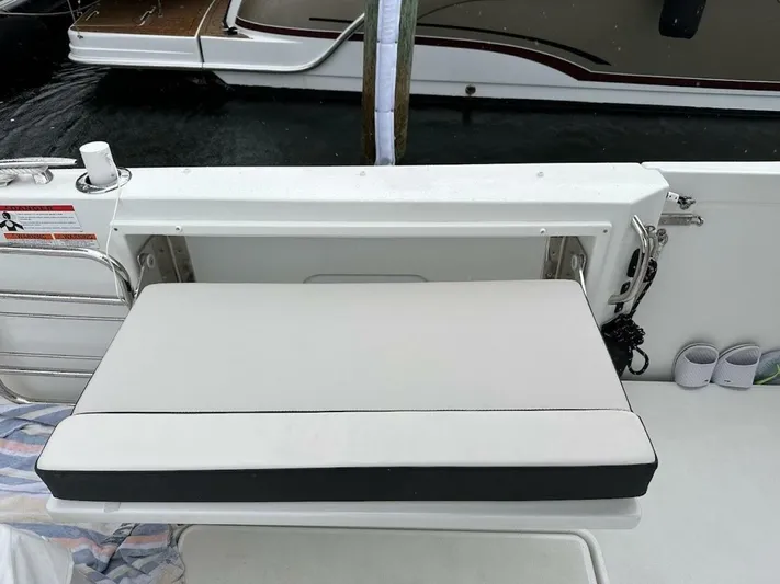  Yacht Photos Pics 2024 Jeanneau Leader 10.5 Wa Series 2 - Image 9