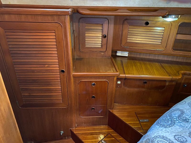 1994 Hylas 45.5