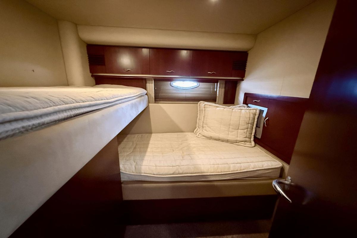 2005 Sea Ray 55 