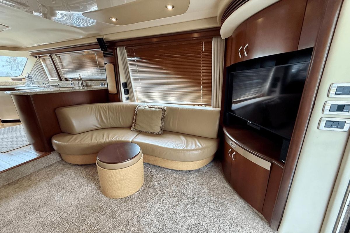 2005 Sea Ray 55 