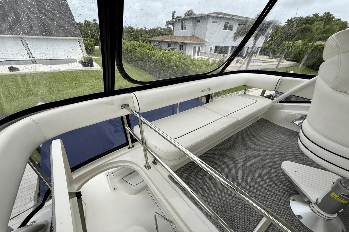 2005 Sea Ray 55 