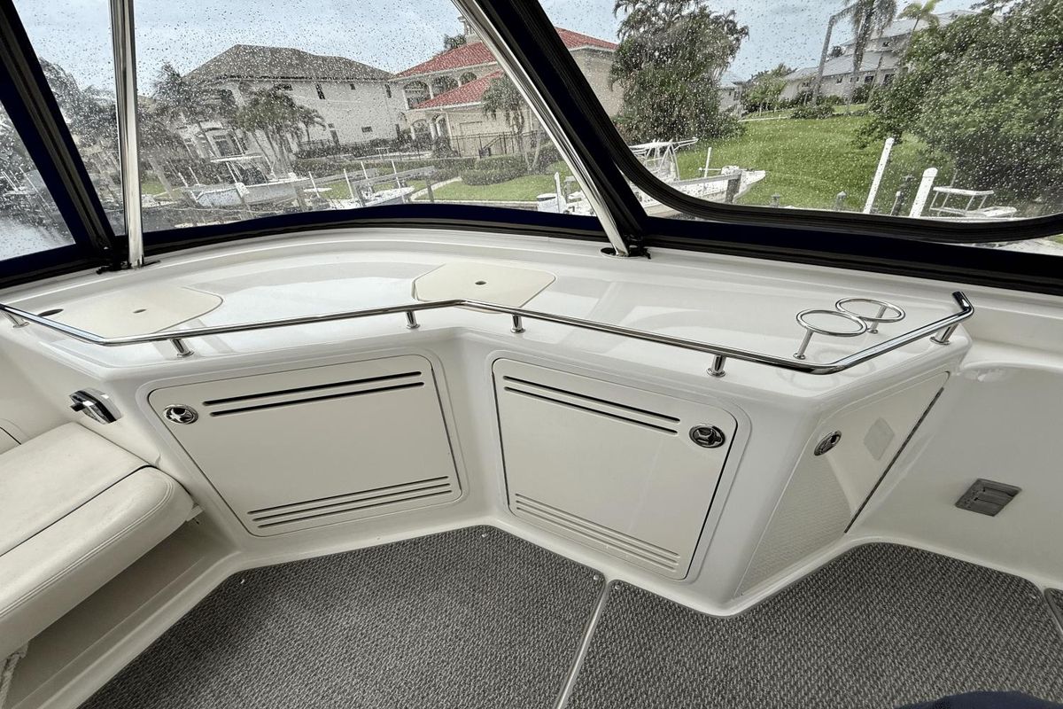 2005 Sea Ray 55 