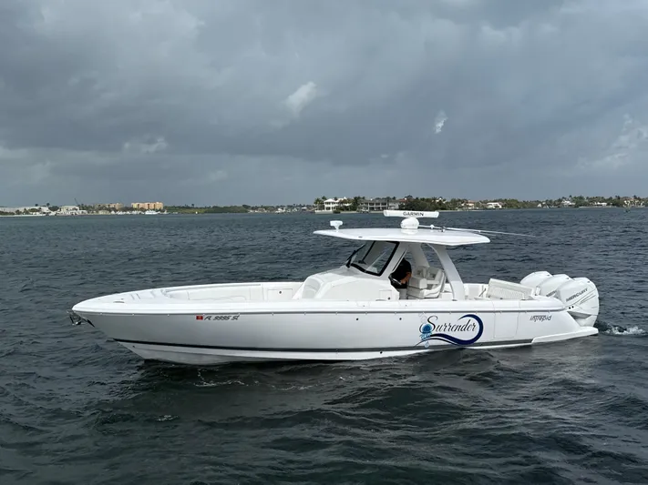 Surrender Yacht Photos Pics 