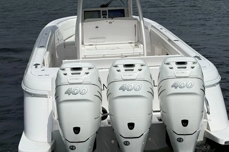 Surrender Yacht Photos Pics 