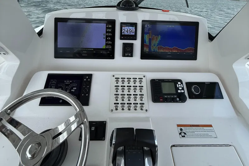 Surrender Yacht Photos Pics 