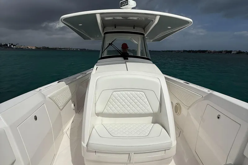 Surrender Yacht Photos Pics 