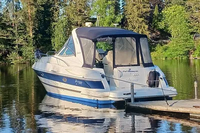 2006 Cruisers Yachts 340 Express