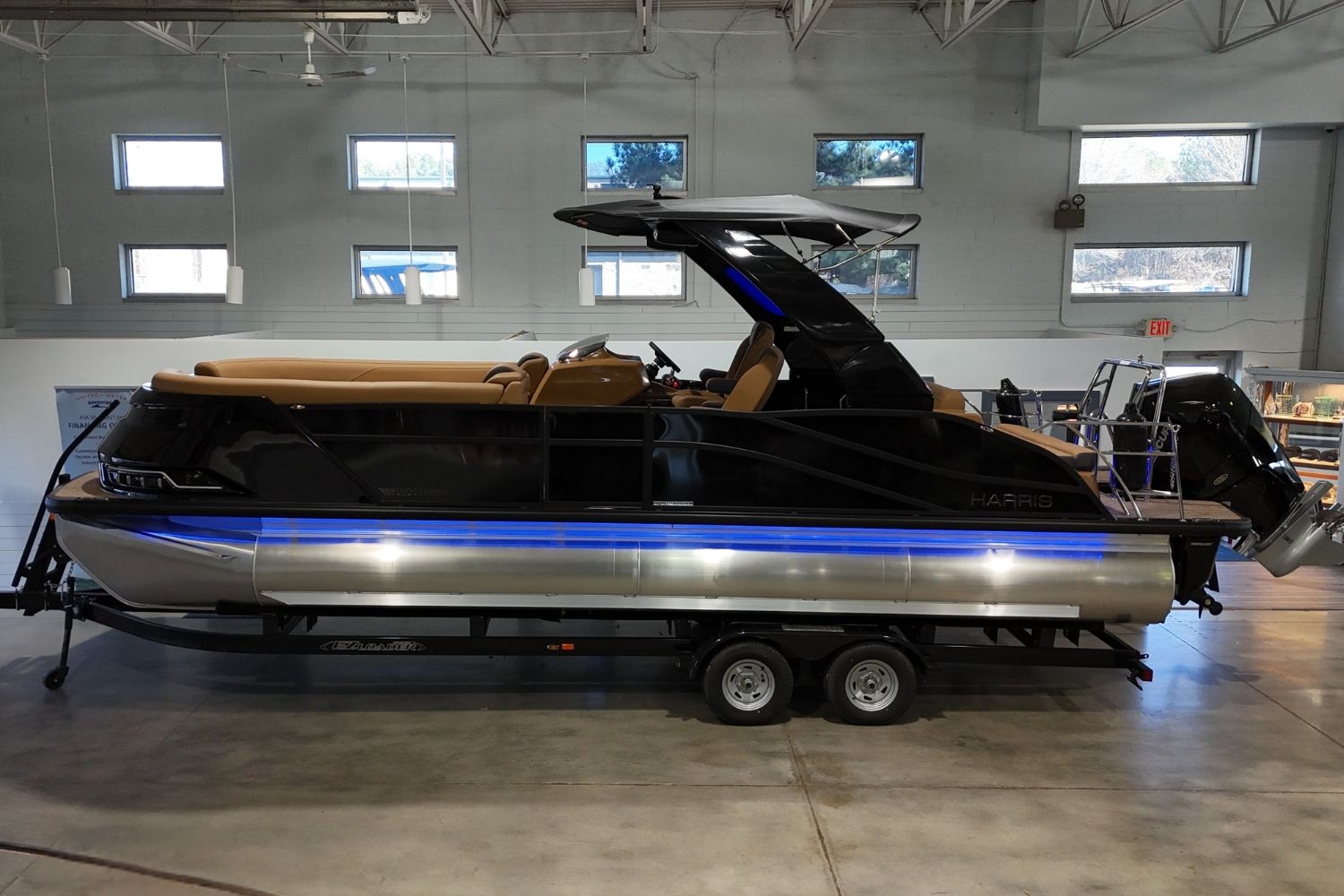 Harris Grand Mariner 250