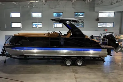 Harris Grand Mariner 250