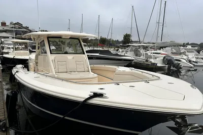 Scout 330 LXF