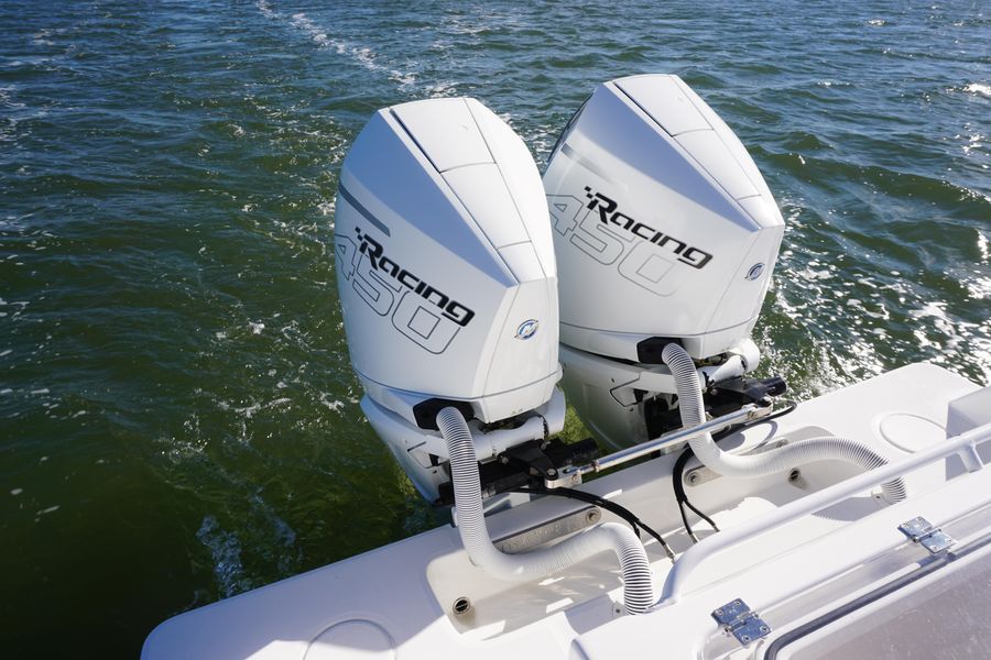2021 Invincible 33 Open Fisherman