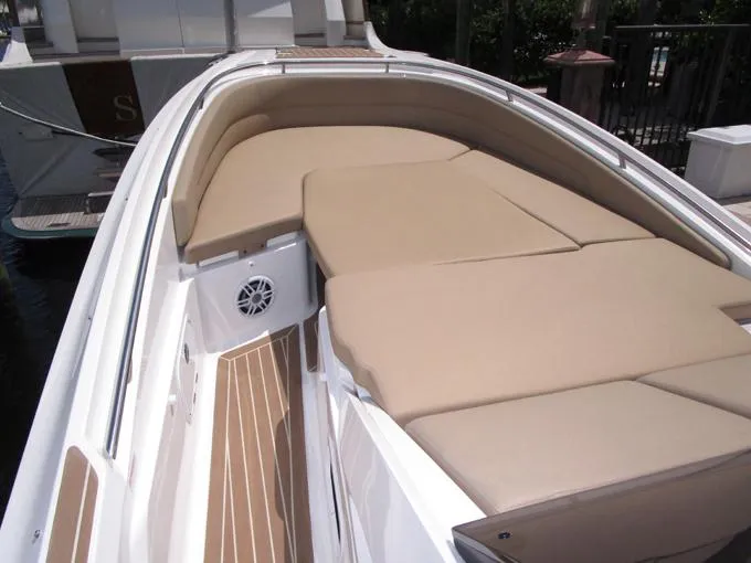  Yacht Photos Pics Sun Lounge Conversion