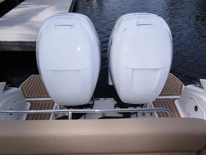  Yacht Photos Pics Mercury Verado 350's