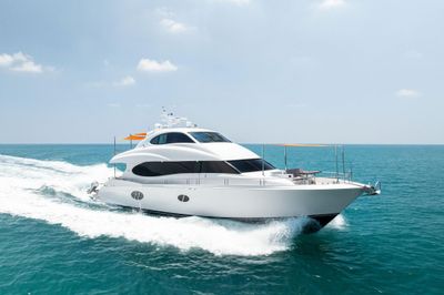 Yacht
