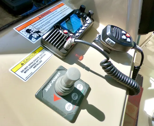 Belliseameaux Yacht Photos Pics 