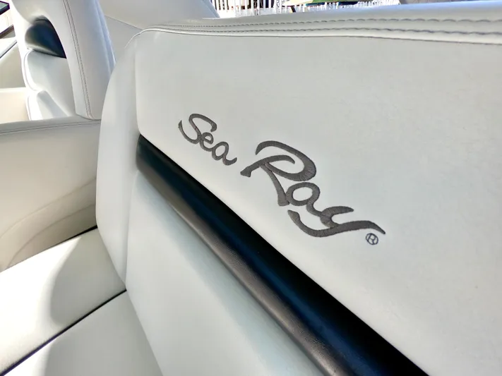 Belliseameaux Yacht Photos Pics 