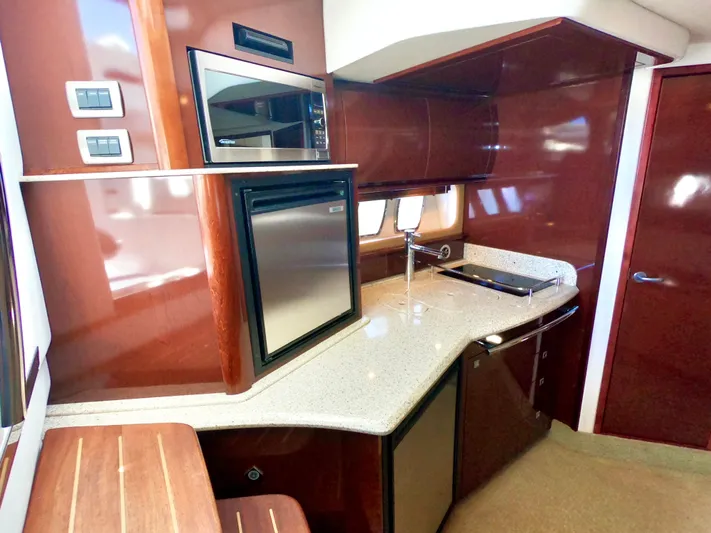 Belliseameaux Yacht Photos Pics 