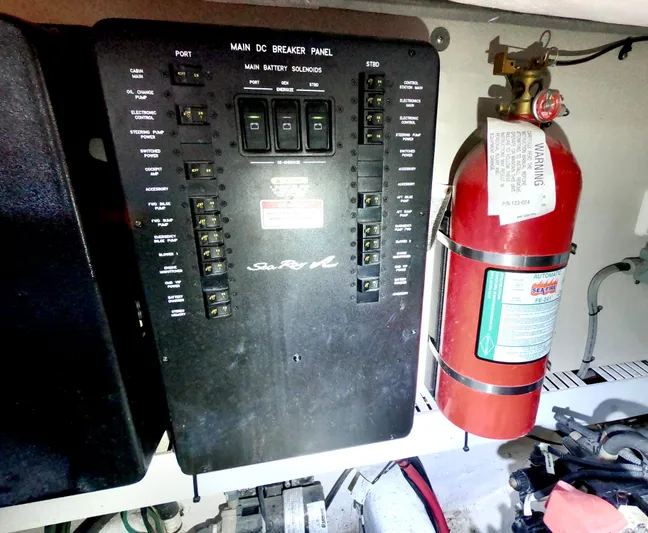 Belliseameaux Yacht Photos Pics 