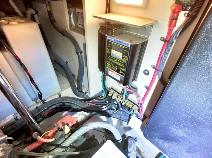 Belliseameaux Yacht Photos Pics 